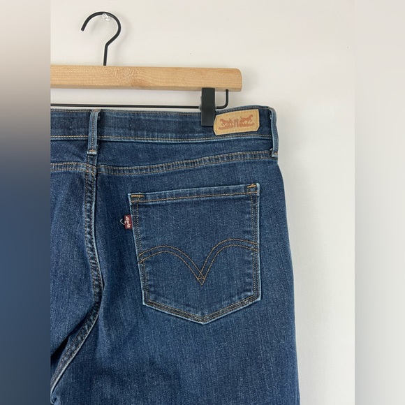 Levi Plus Size Perfect Waist Straight Leg - Picture 5 of 8